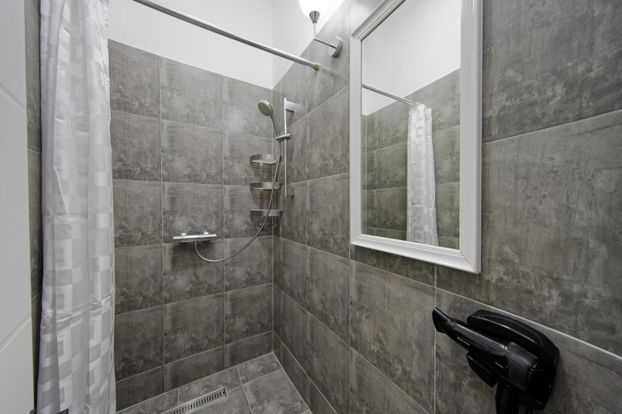 Hannah Inn Budget Hotel Astana Bilik gambar